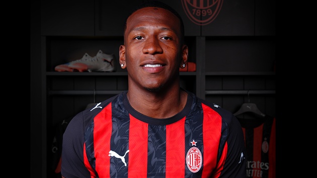 Chuyển nhượng Serie A: Cuộc đua tranh giành Scudetto vẫn chưa ngã ngũ