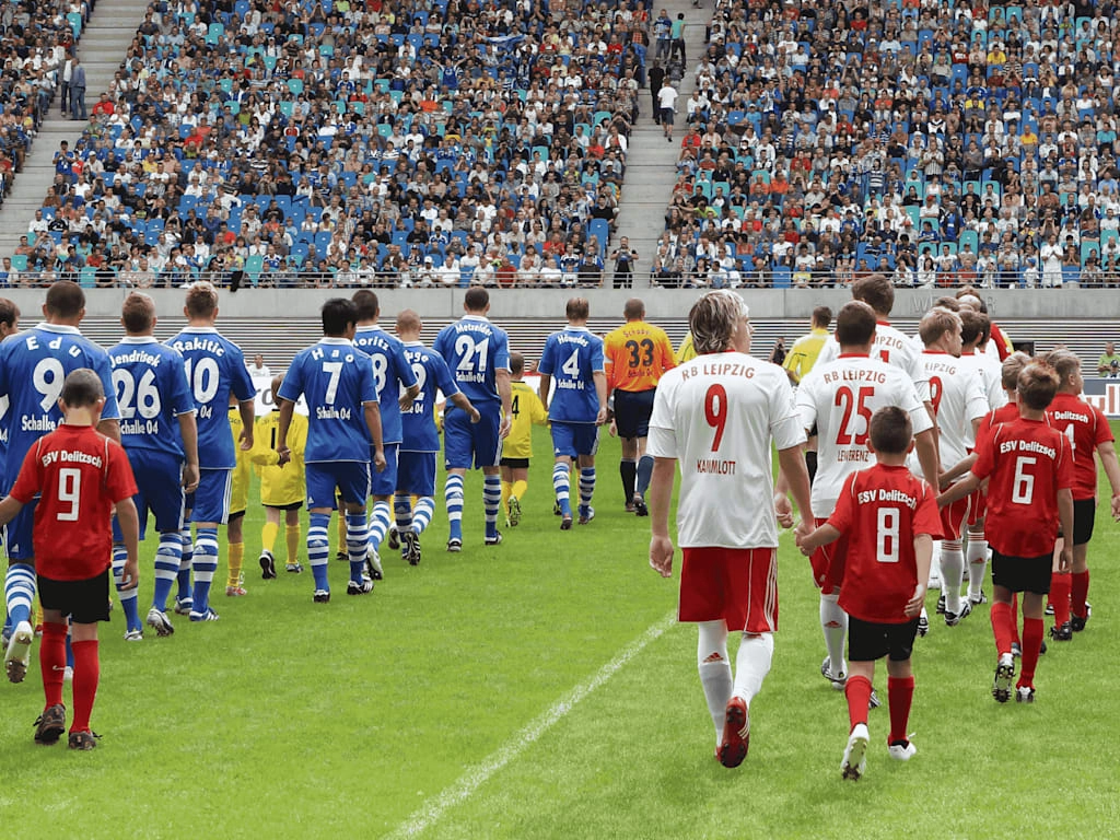 Red Bull Arena Leipzig: Huyền Thoại Phục Sinh Từ Zentralstadion